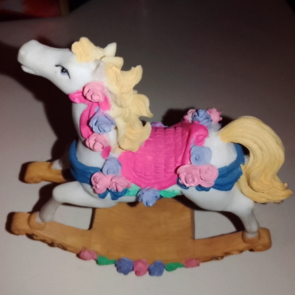 2\$20 Pretty girls ceramic rocking horse figurine